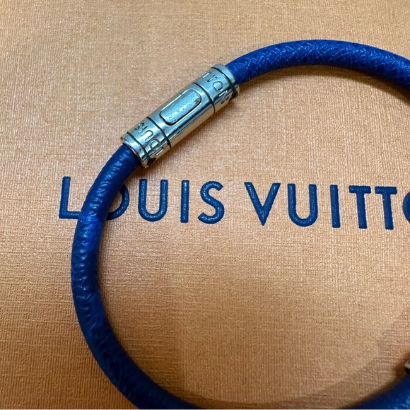 RARE Authentic Louis Vuitton Keep it bracelet Navy - Picture 5 of 6